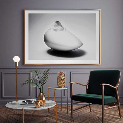 Inanna V - Luxurious Walls