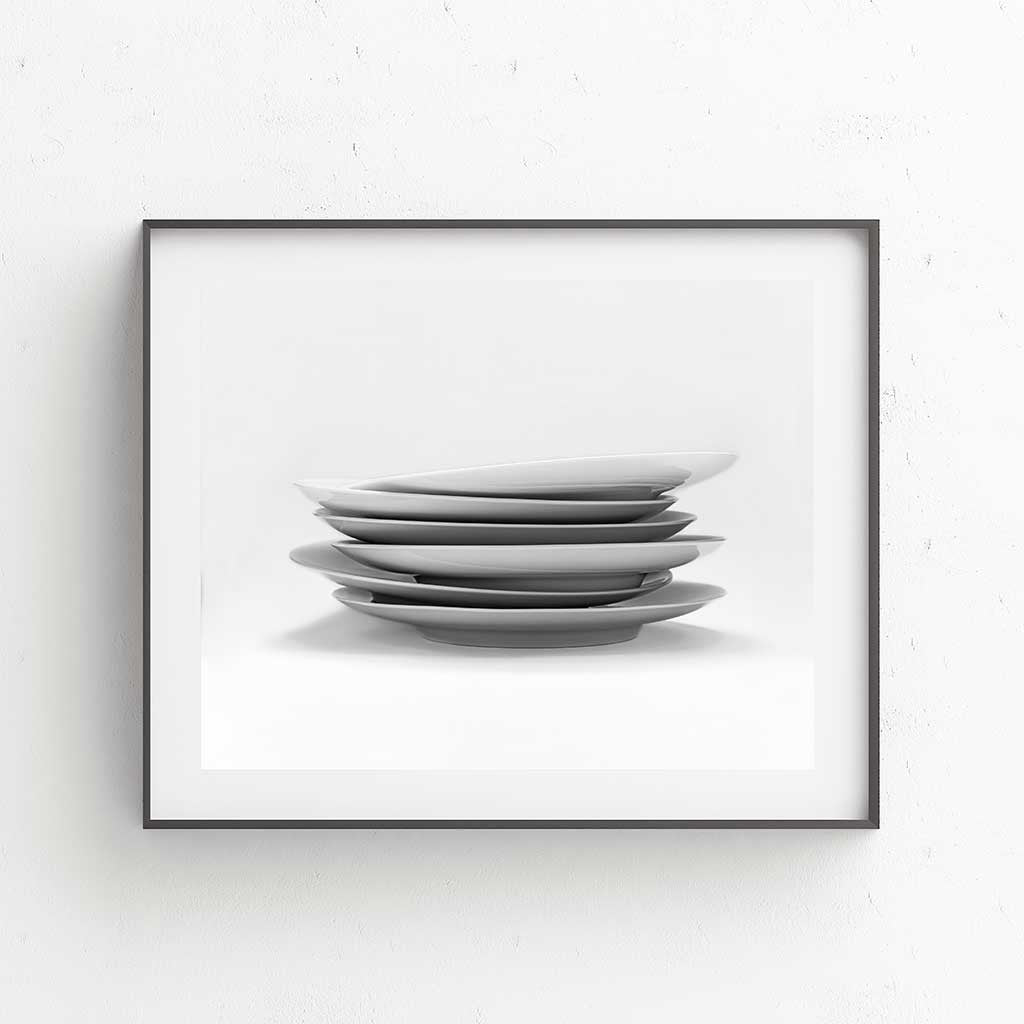 Tumbling Plates - Luxurious Walls