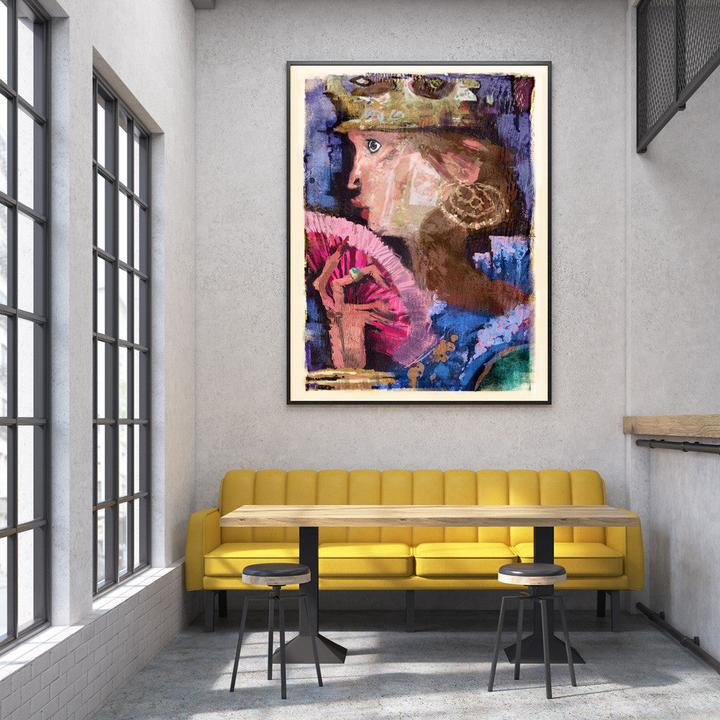 Queen Original - Luxurious Walls